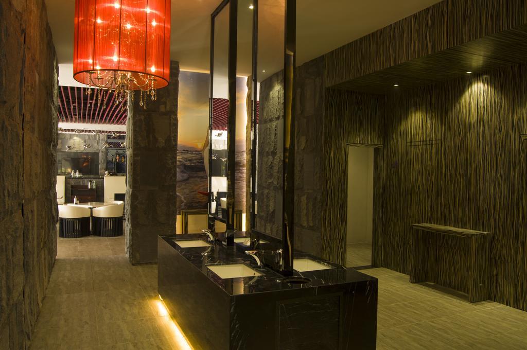 Lori Star Hotel Qionghai Exterior photo